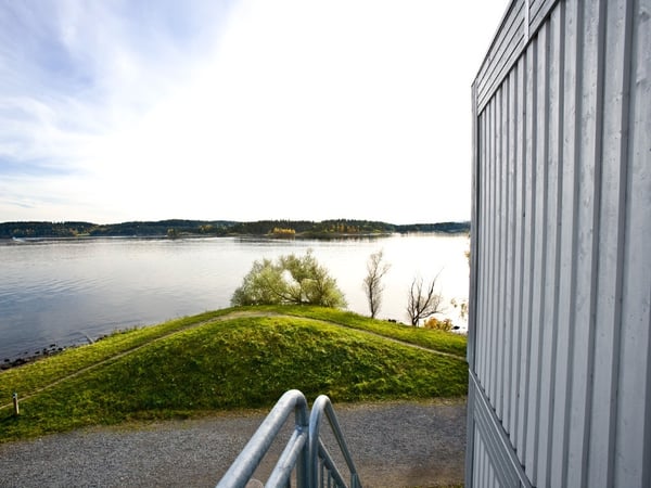Adapteo säkrar €2 miljarder i grön finansiering.